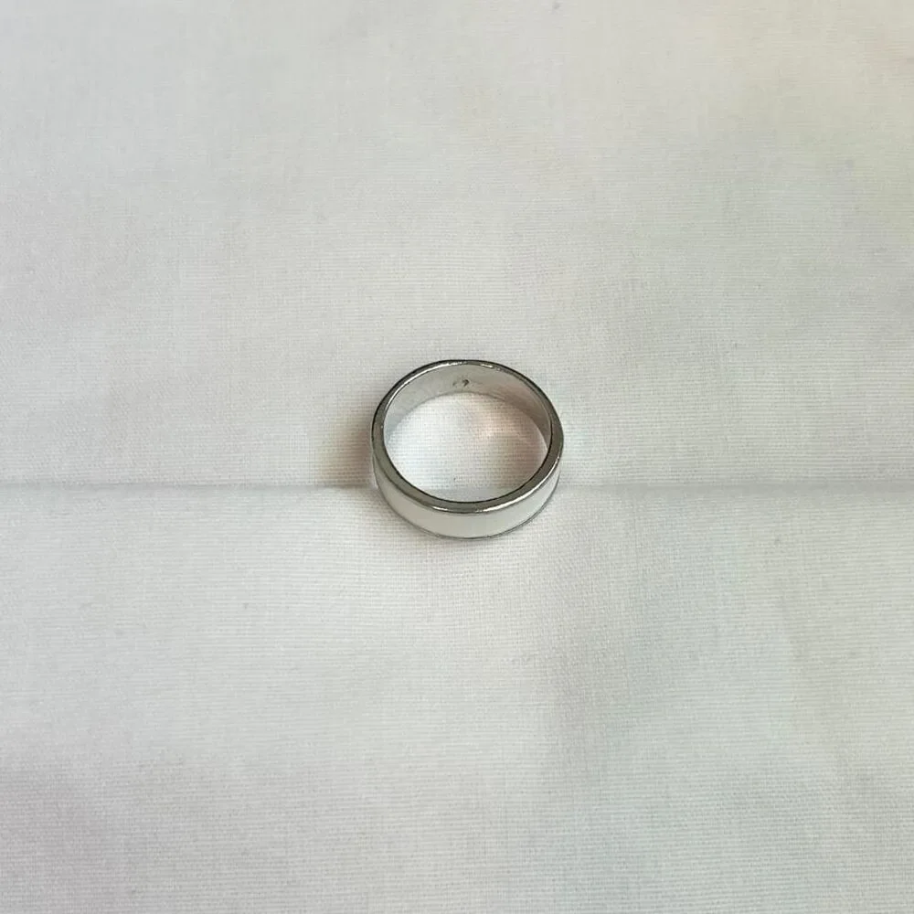 Vintage Inspired Luxury Silver Tone Ring